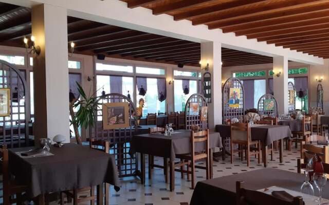 Logis Auberge De La Mandrie