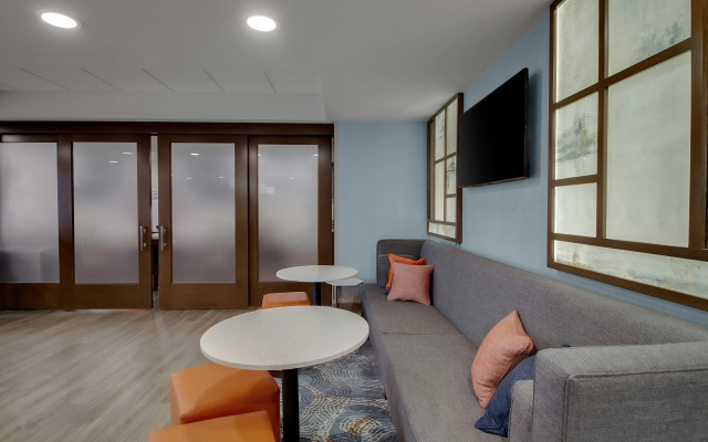 Hampton Inn Birmingham-Colonnade 280
