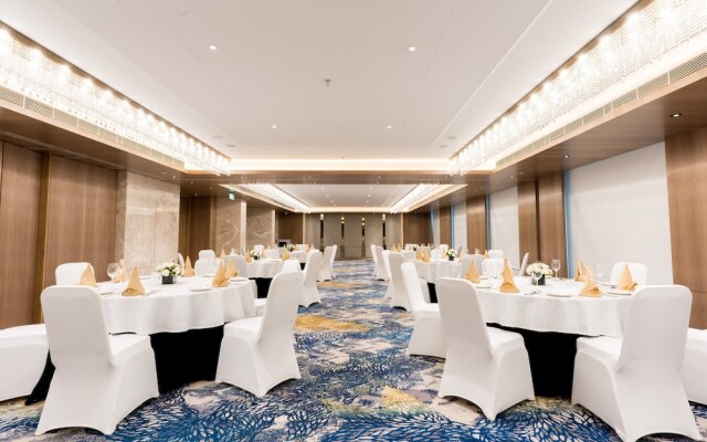 Holiday Inn Lucknow Airport by IHG