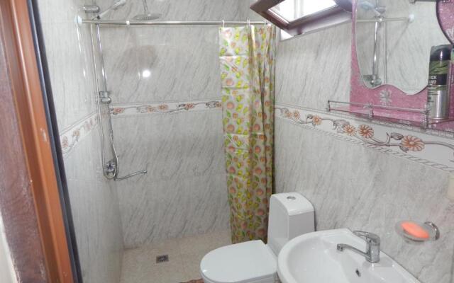 400 meters from the sea