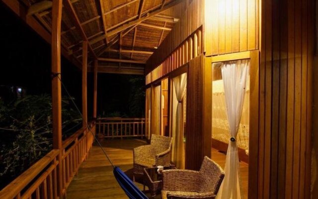 Sifa Diving Resort
