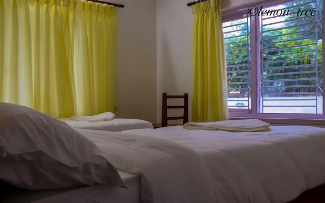 Lemon Tree Apartment and Homestay