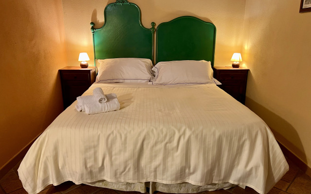 Le Serre Suites & Apartments