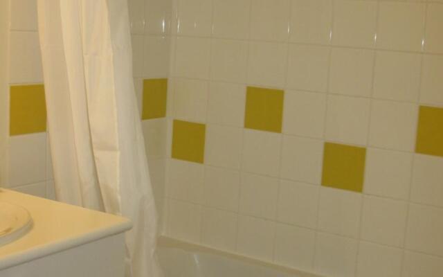 Univea Suites Nantes La Beaujoire