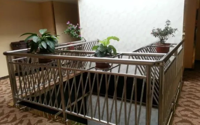 Xinmeijia Business Hotel (Huatian Town) – Hotel Rooms – Urumqi