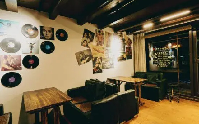 Langzhong Ancient City Wanfeng Yixi Homestay