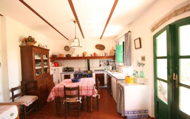 La Badia Con Grande Giardino