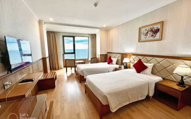 Serene Beach Hotel Danang
