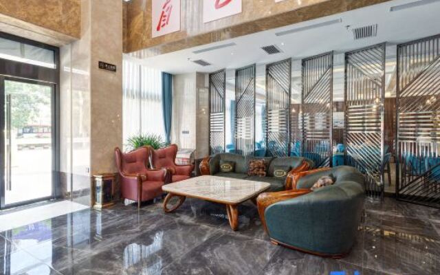 Yan'an Hongze International Hotel