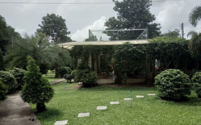 V Valley Resort