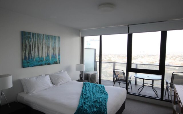 Southbank Views Deluxe Apartments