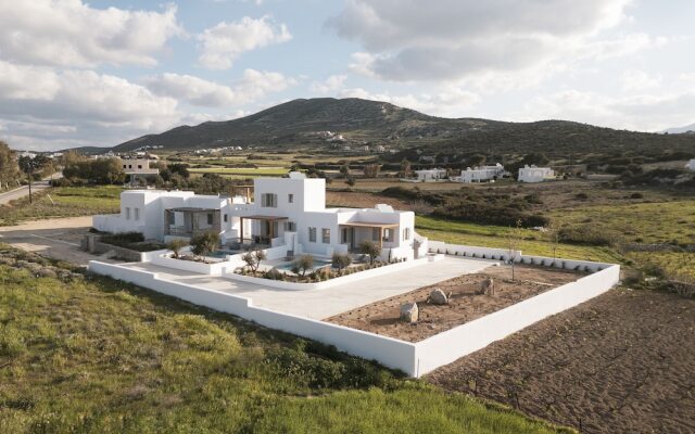 P Square Luxury Villas Naxos