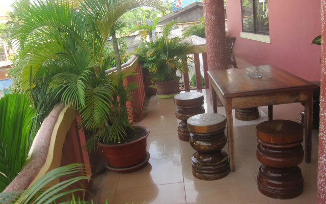 Chenla Guest House