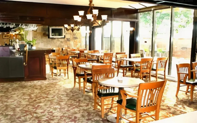 SureStay Plus by Best Western Coquitlam