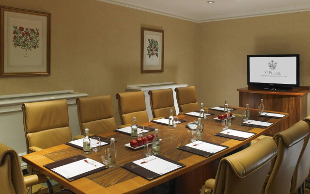 Delta Hotels by Marriott St. Pierre Country Club