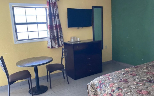 Capri motel