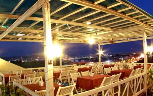 Grand Paradise Nongkhai