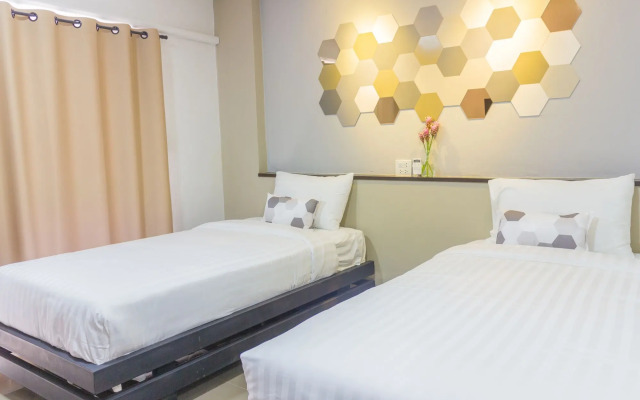 M2 Hotel