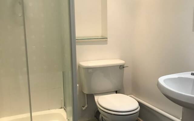 Silver Lining Fountain Bridge Apartment