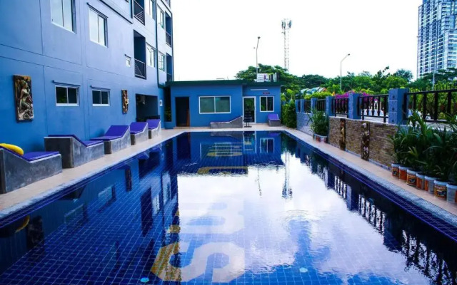 Trio Gems Condo Beach