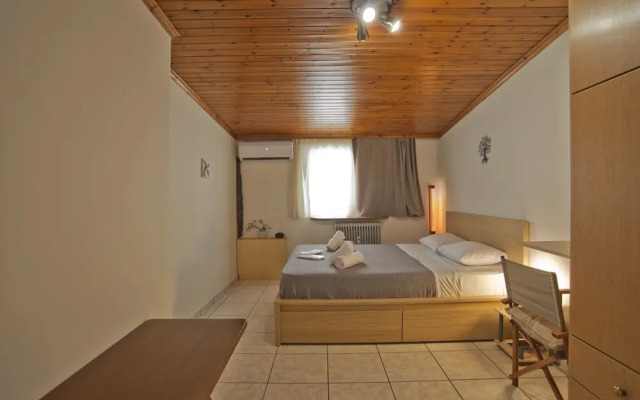 Apos Place in Pefki With 1 Bedrooms and 1 Bathrooms