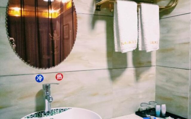 Luliang Jiajie Theme Hotel