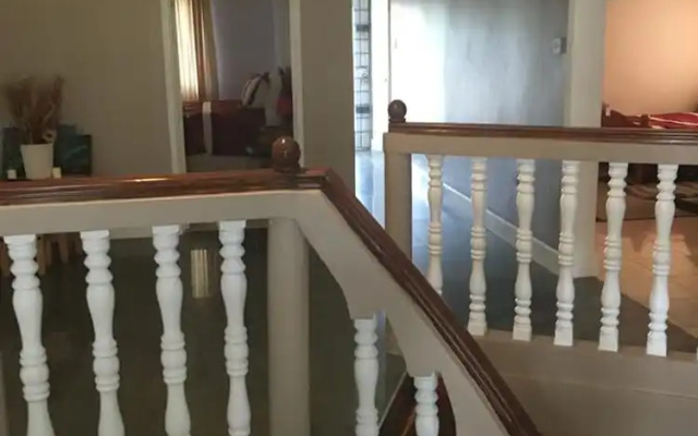 5-bed Villa and Pool in Runaway Bay, Jamaica