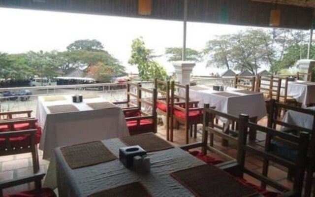 Brise de Kep Guesthouse & Restaurant