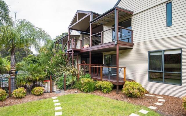 Balconies Dolphincove