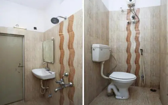 Hotel Yuvraj by OYO Room