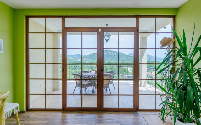 Rustic House Leković