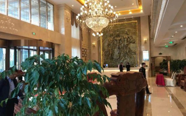 Vienna International Hotel (Hunan Hengyang East High-Speed Railway Station)