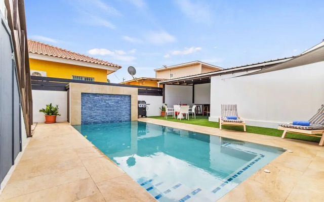 NEW Modern 1BR 1BA With Pool in Quiet Area