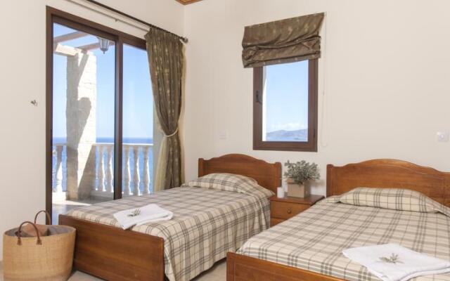 Petros Seashore Villa