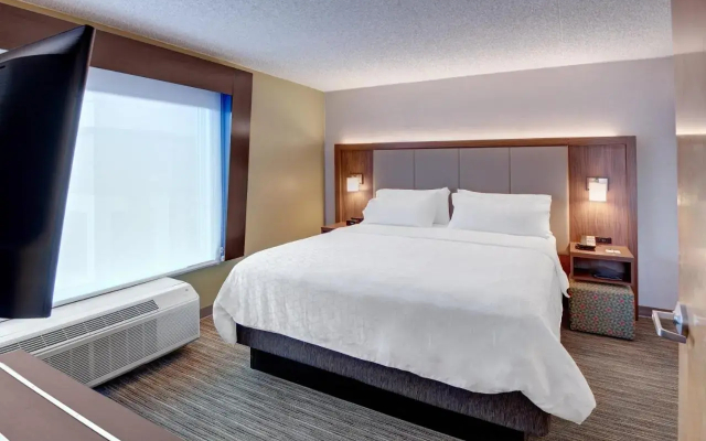 Holiday Inn Express West Long Branch