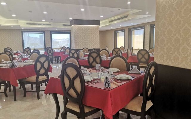 Rawabi Emirates Hotel