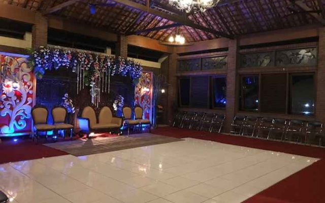 Timlo Solo Guest House Ungaran