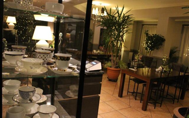 PIANO CAFE b&b