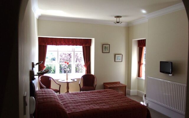Channel House Hotel