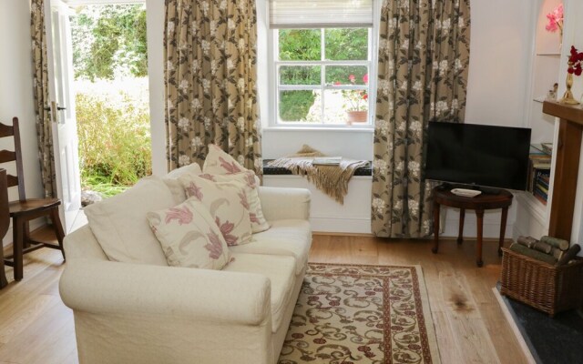 Coachmans Cottage