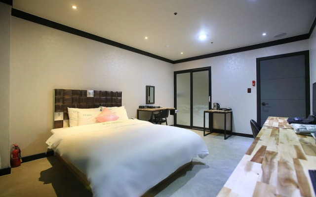 Suwon Yeongtong SG Hotel