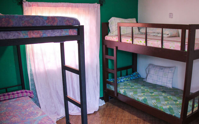 White House of Tanzania - Hostel
