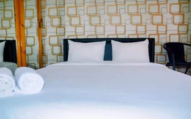 Comfy Studio at Gading Greenhill Apartment