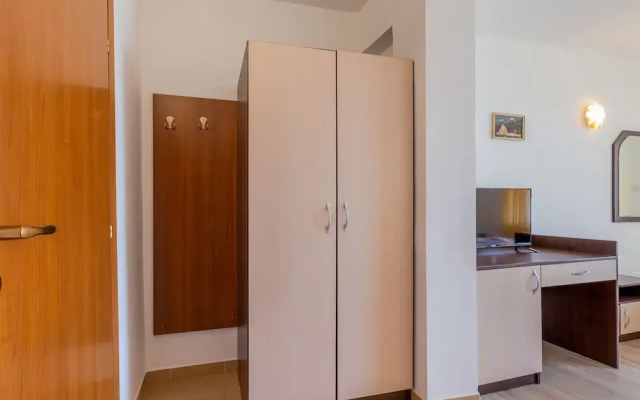 Family Double Room in Dafinka Guest House