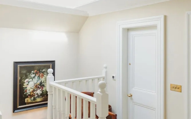 Private and Prestigious Luxury Home