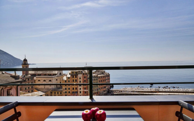 Attico vista mare a Camogli