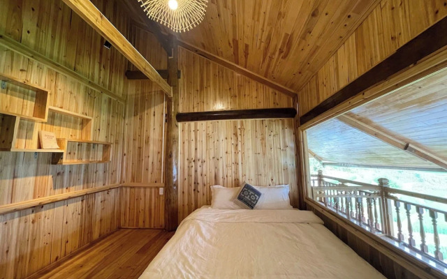 Bees Homestay Sapa & Trekking