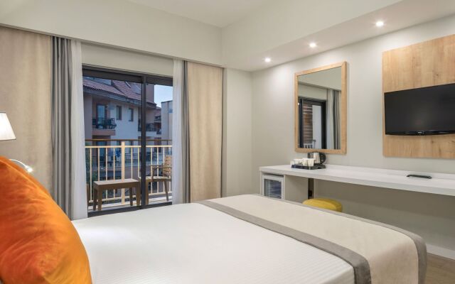 Arcanus Hotels Trendline Side