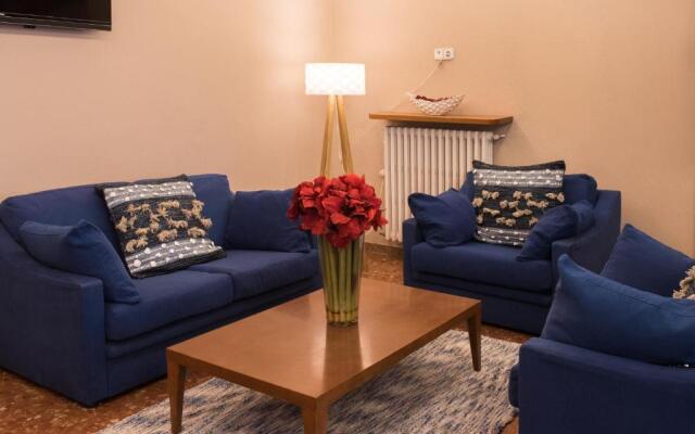Hotel Oros by Nexta