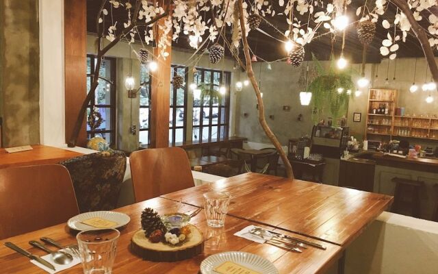 7days 4seasons cafe B&B